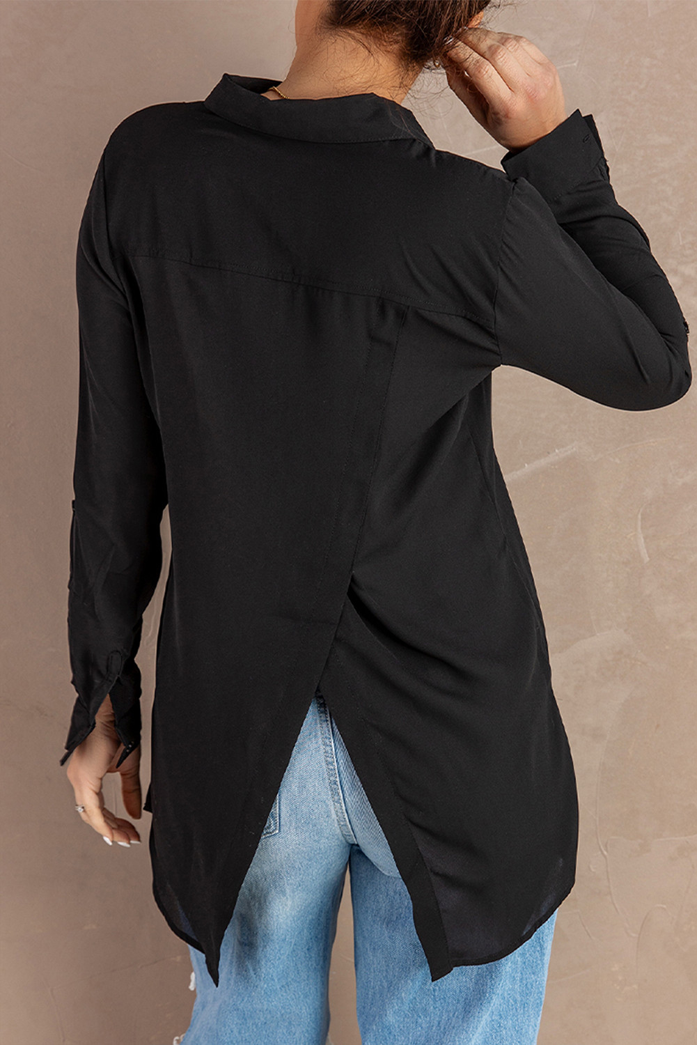 黑色胸袋分体式纽扣男友衬衫 LC2552303