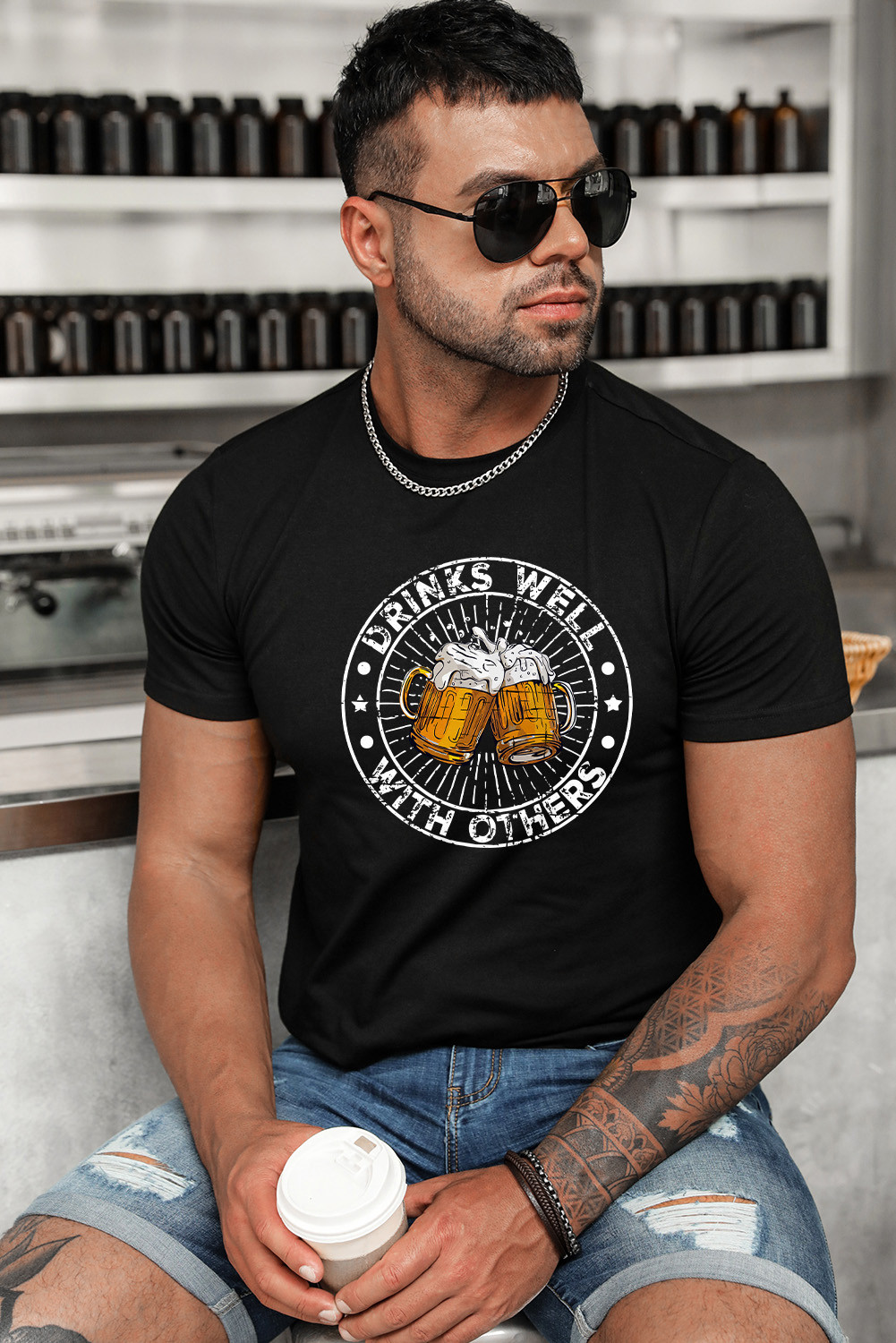 黑色男士 DRINK WELL WITH OTHERS 图案 T 恤 MC252979