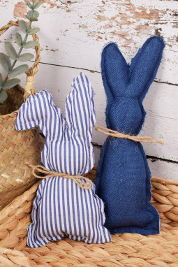 蓝色印花复活节兔子装饰