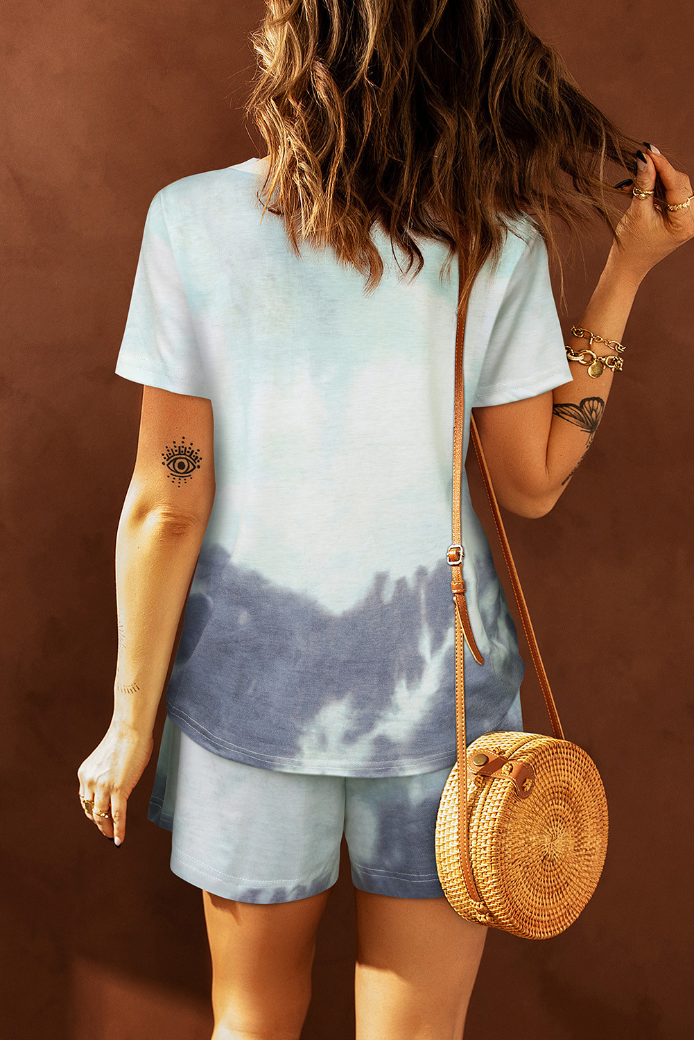 天蓝色 Pogue Life 拼色短袖 T 恤和短裤休闲装 LC15146