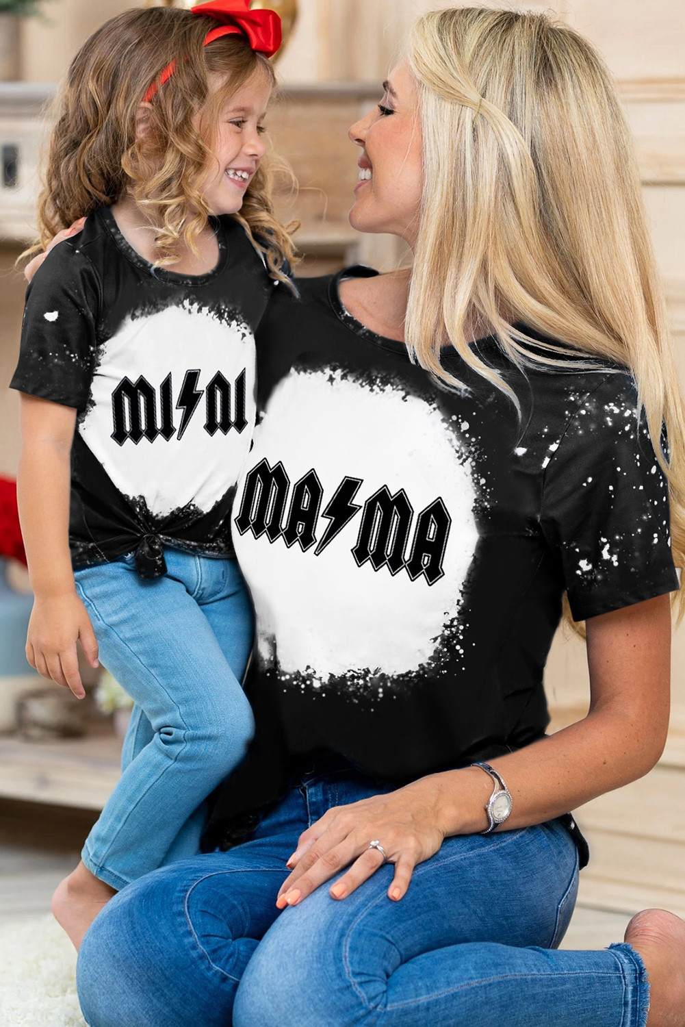 黑色 Mama 字母闪电漂白图案 T 恤 LC25216123