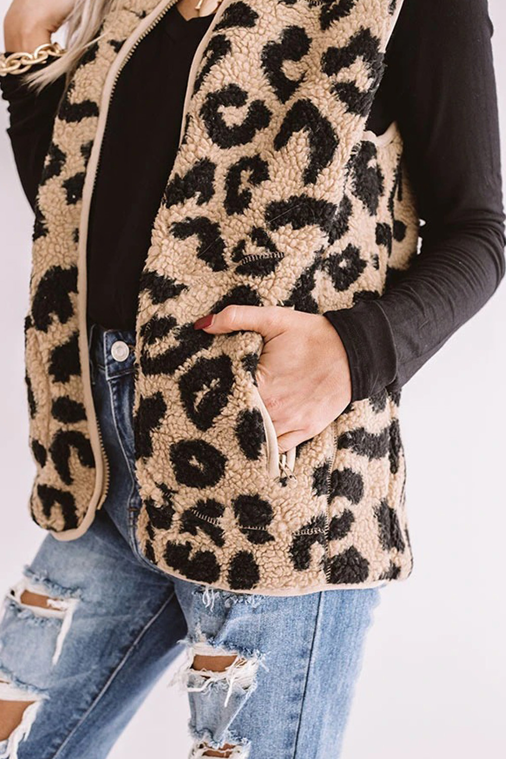 nike all over print leopard sherpa jacket