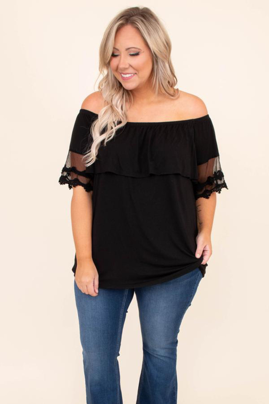 US$ 9.3 Black Plus Size Off-the-shoulder Lace Sleeve Top Wholesale
