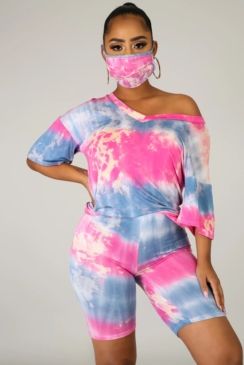 tie dye workout outfit