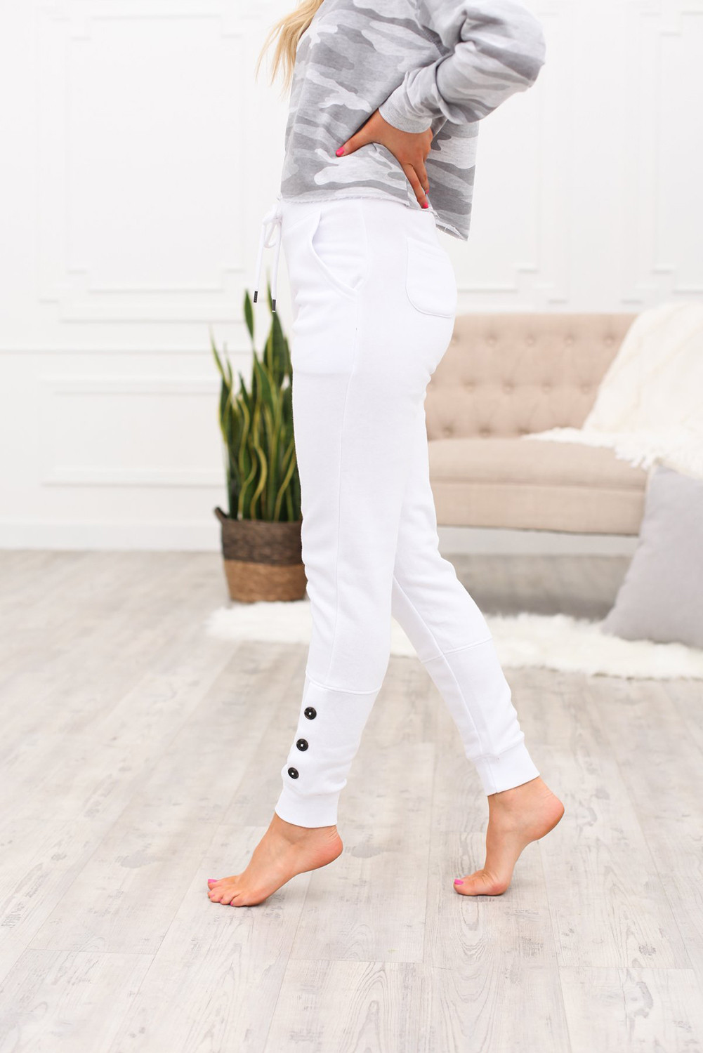 womens white lounge pants