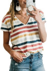 Camiseta de rayas multicolor con cuello en V
