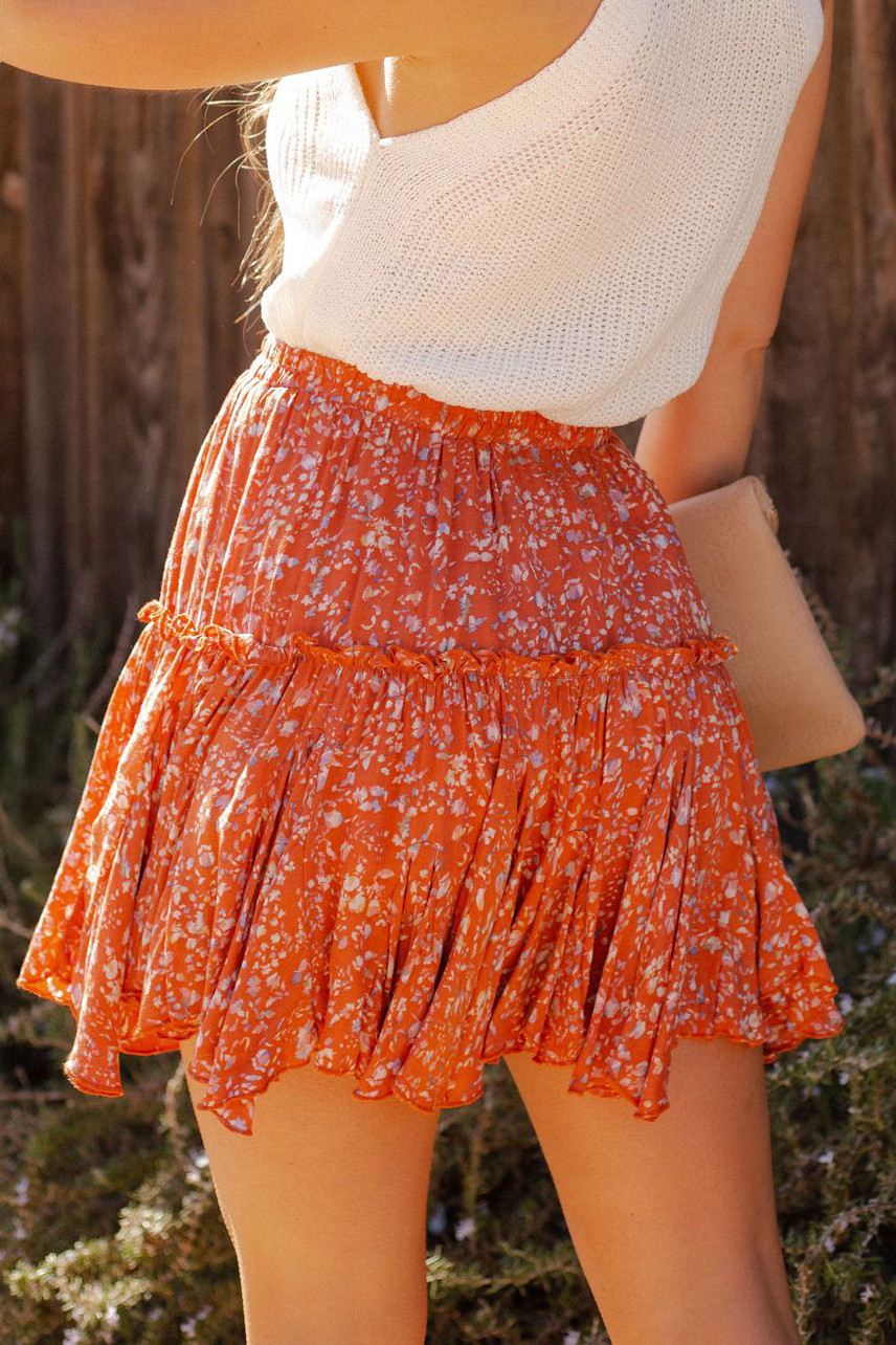US6.4 Orange Floral Printed Ruffle Mini Skirt Wholesale Online