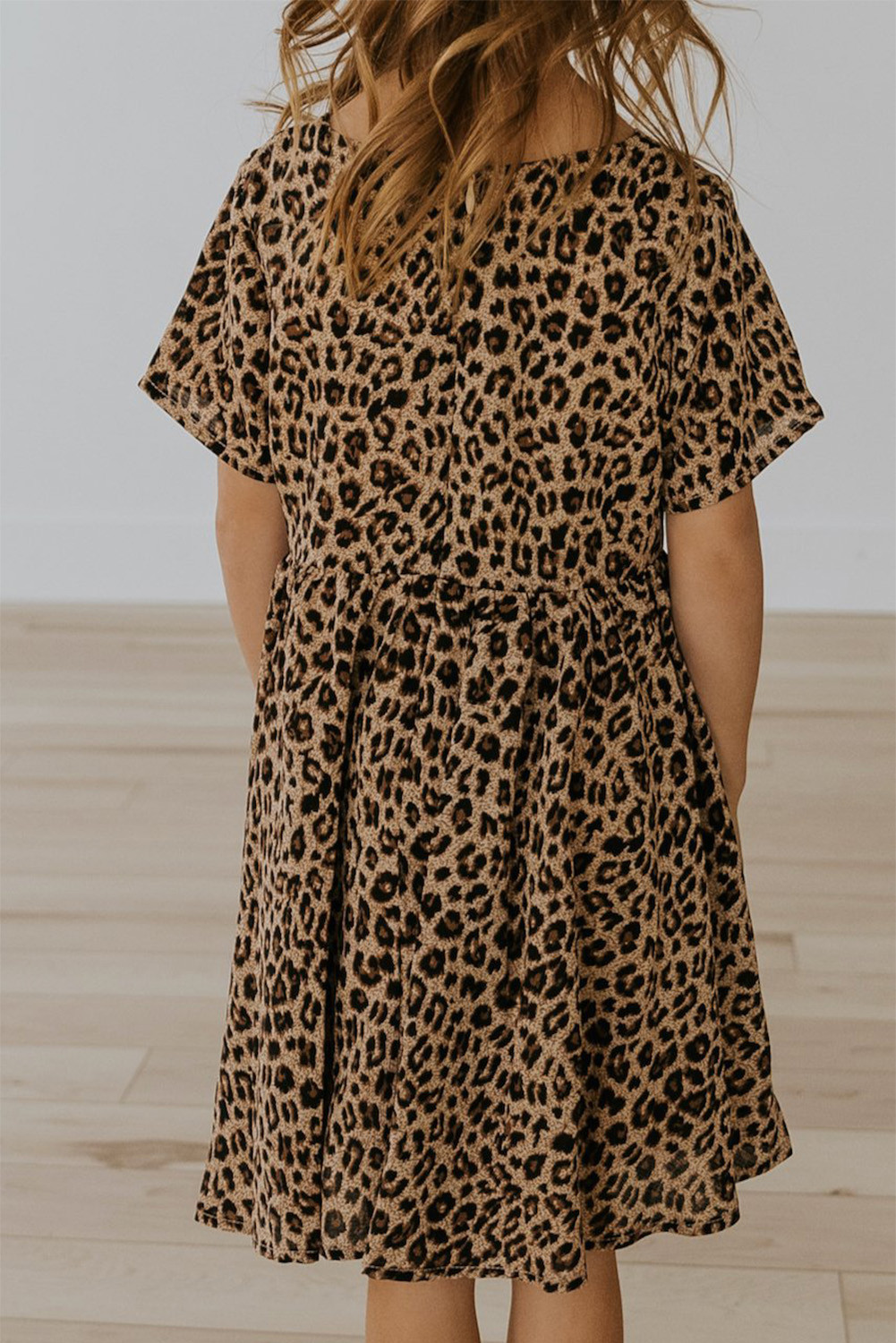 US7.98 Mini Cheetah Print Little Girl Dress Wholesale