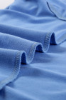 Camiseta de manga raglán con cuello redondo azul cielo