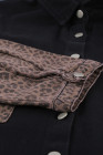 Schwarze Jeansjacke mit kontrastierendem Leopardenmuster