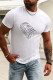 Белая мужская футболка с рисунком долларов